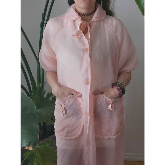 50s Vintage HouseCoat Duster Ruffle Floral Rhinestone Buttons Bow Robe - Picture 7 of 8